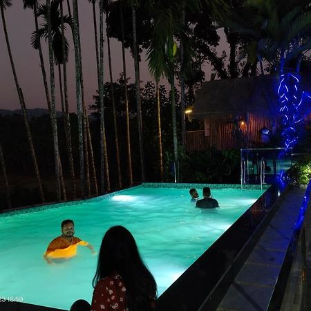 Pool Side Villa'S Of Coorg Madikeri Eksteriør billede