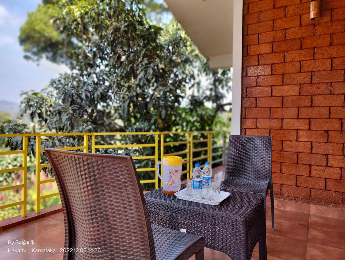 Pool Side Villa'S Of Coorg Madikeri Eksteriør billede