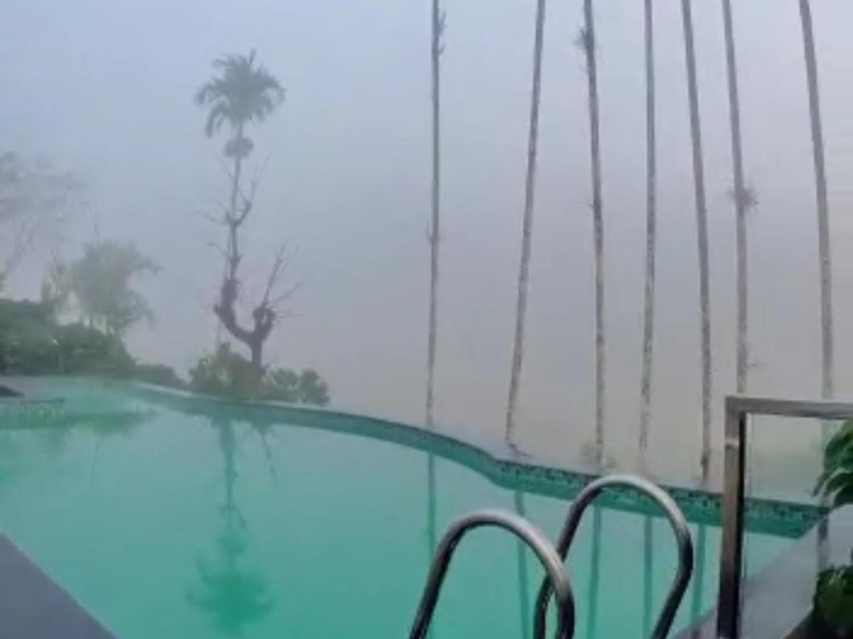 Pool Side Villa'S Of Coorg Madikeri Eksteriør billede