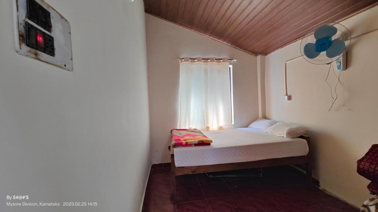 Pool Side Villa'S Of Coorg Madikeri Eksteriør billede